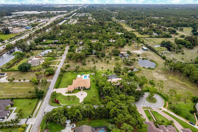 142 Brynhurst Court, West Palm Beach, FL 33413