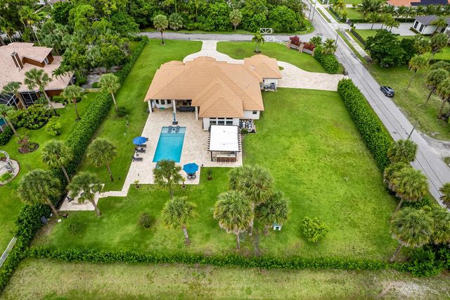 142 Brynhurst Court, West Palm Beach, FL 33413