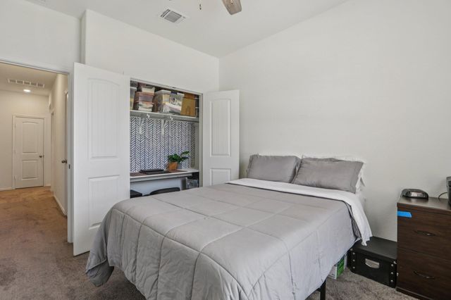 657 Bailey Park DR, Jarrell, TX 76537