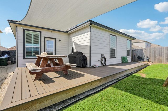 657 Bailey Park DR, Jarrell, TX 76537