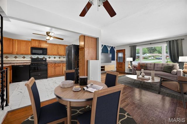 11048 Modesto Drive, St Ann, MO 63074