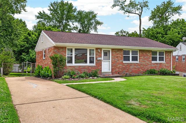 11048 Modesto Drive, St Ann, MO 63074