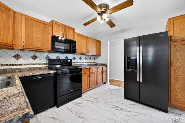 11048 Modesto Drive, St Ann, MO 63074