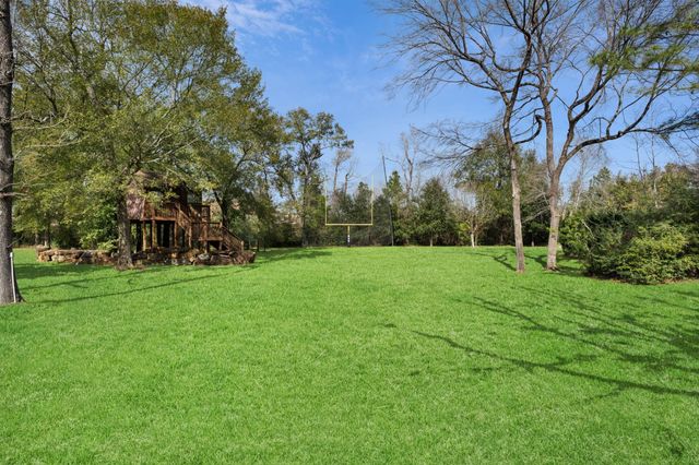 25910 Haven Lake Drive, Tomball, TX 77375