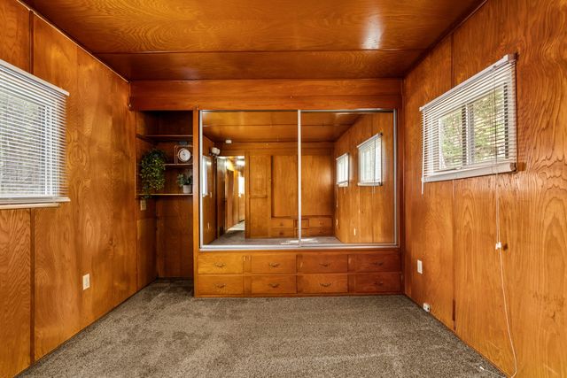 1970 Saratoga Way, Grants Pass, OR 97526