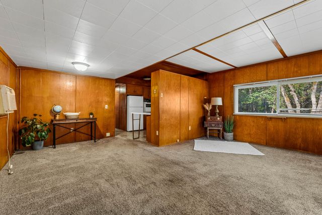 1970 Saratoga Way, Grants Pass, OR 97526