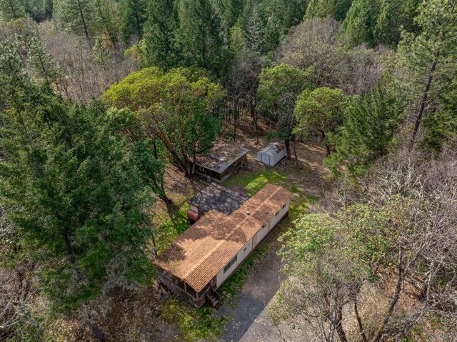 1970 Saratoga Way, Grants Pass, OR 97526