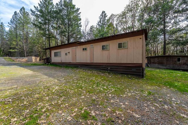 1970 Saratoga Way, Grants Pass, OR 97526
