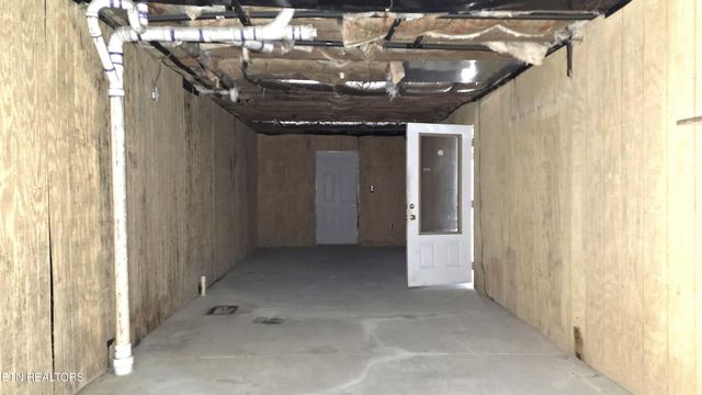 112 Redmon Rd, Wartburg, TN 37887