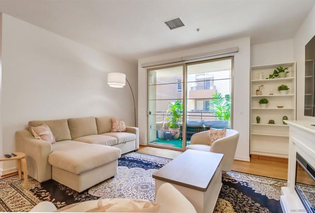 1465 C St 3509, San Diego, CA 92101