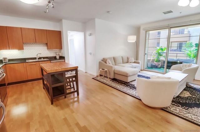 1465 C St 3509, San Diego, CA 92101