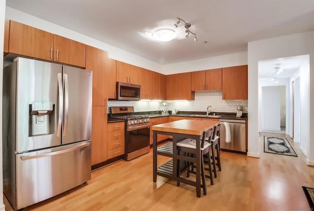 1465 C St 3509, San Diego, CA 92101