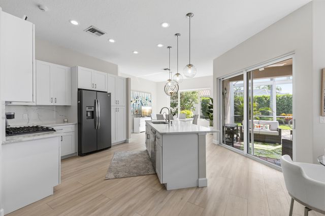 1009 Diamond Head Way, Palm Beach Gardens, FL 33418