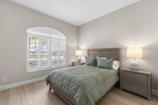 1009 Diamond Head Way, Palm Beach Gardens, FL 33418