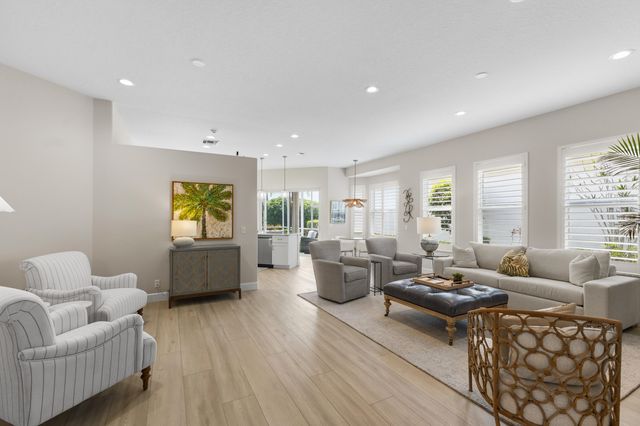 1009 Diamond Head Way, Palm Beach Gardens, FL 33418
