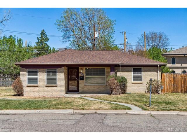 5755 Dover St, Arvada, CO 80002