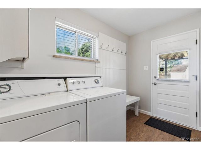 5755 Dover St, Arvada, CO 80002