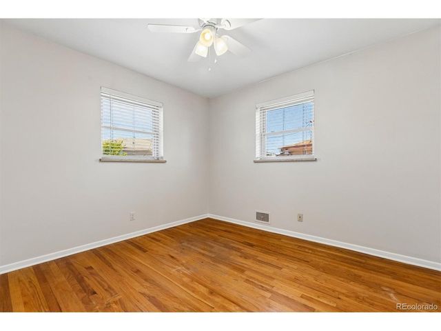 5755 Dover St, Arvada, CO 80002