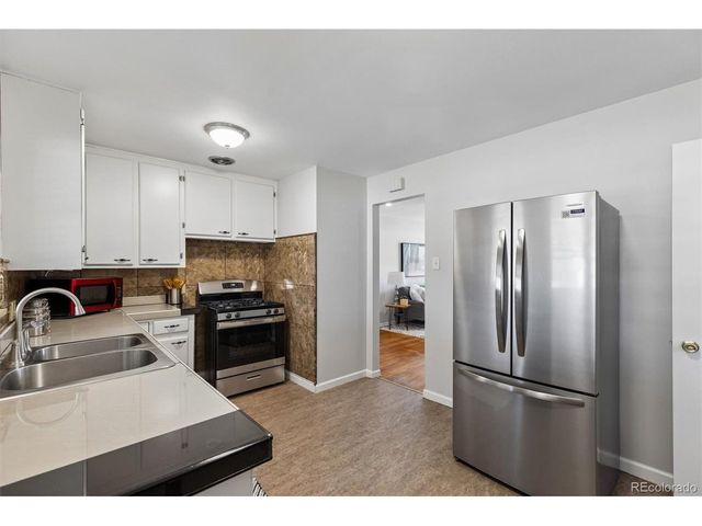 5755 Dover St, Arvada, CO 80002