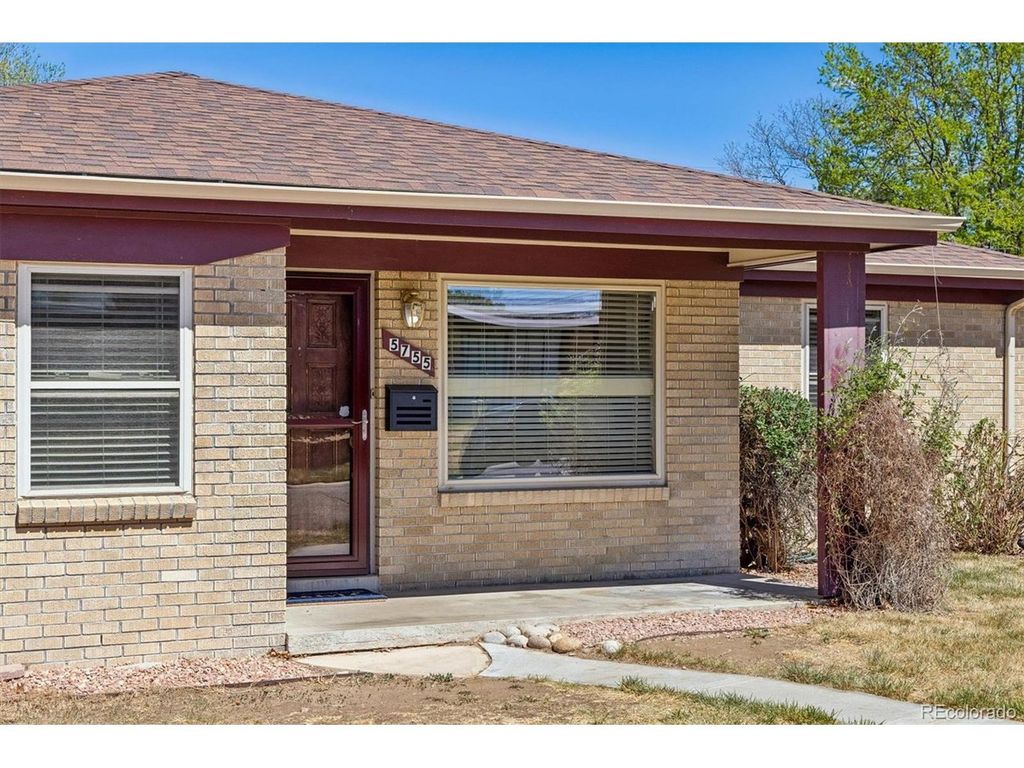 5755 Dover St, Arvada, CO 80002