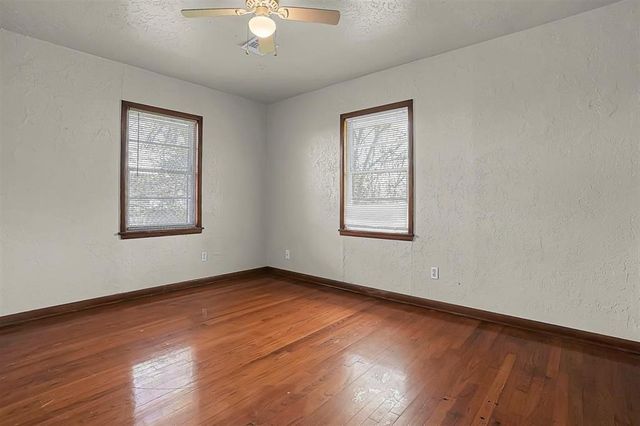 606 NW Columbia Ave, Lawton, OK 73507