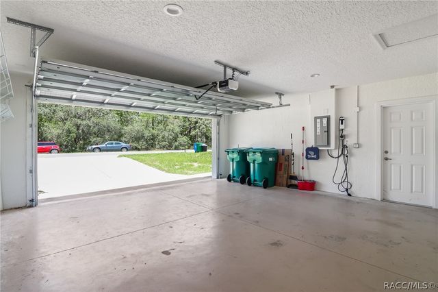 10383 N G Martinelli Boulevard, Dunnellon, FL 34433