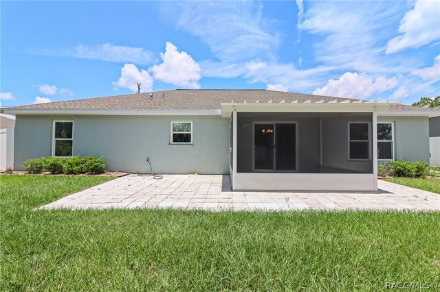 10383 N G Martinelli Boulevard, Dunnellon, FL 34433