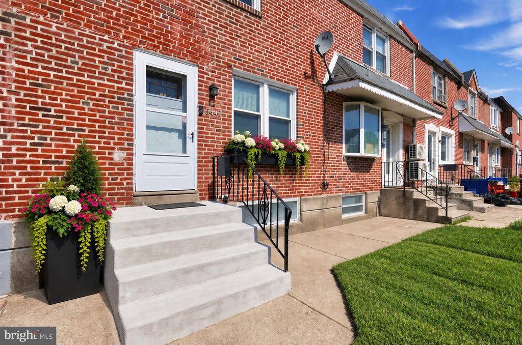 5440 MONTAGUE ST, PHILADELPHIA, PA 19124 — exterior