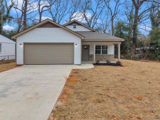 120 Dewey Street, Warner Robins, GA 31093