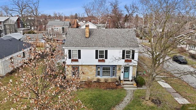 404 W Oakdale Drive, Fort Wayne, IN 46807