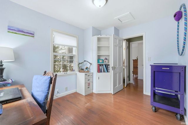 404 W Oakdale Drive, Fort Wayne, IN 46807