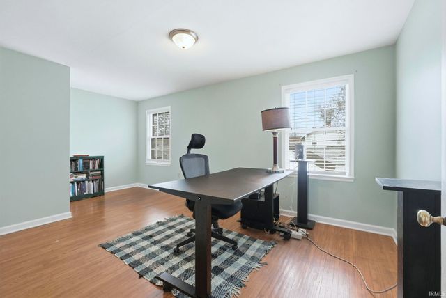 404 W Oakdale Drive, Fort Wayne, IN 46807