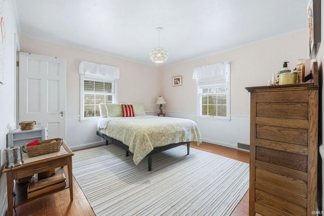 404 W Oakdale Drive, Fort Wayne, IN 46807