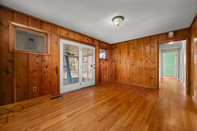 906 Kirkwood Ave, Murfreesboro, TN 37130