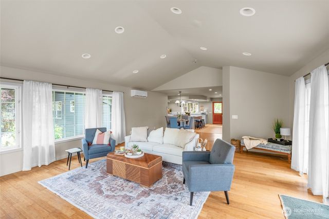 4680 State Route 6, Chehalis, WA 98532