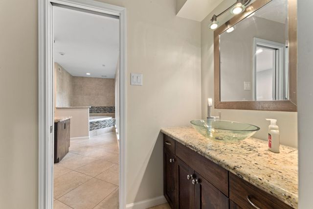 219 Big Hollow Lane, Houston, TX 77042