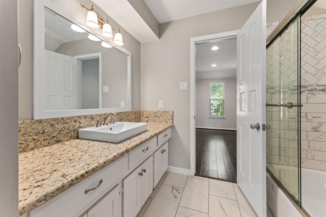 219 Big Hollow Lane, Houston, TX 77042