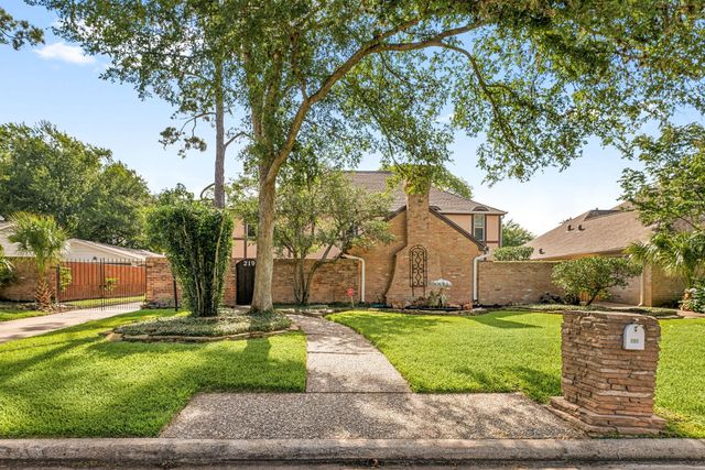 219 Big Hollow Lane, Houston, TX 77042