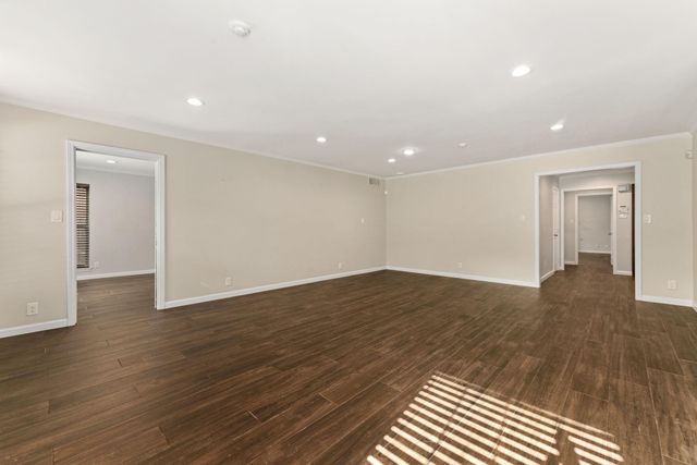 219 Big Hollow Lane, Houston, TX 77042