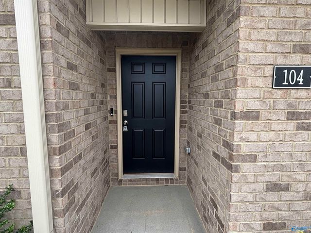 104 Settlement Drive, Huntsville, AL 35810