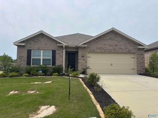 104 Settlement Drive, Huntsville, AL 35810