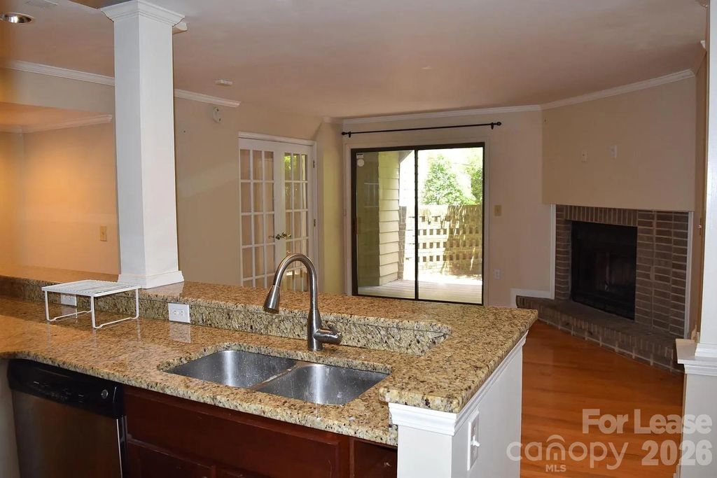 413 W 8th Street, Charlotte, NC 28202