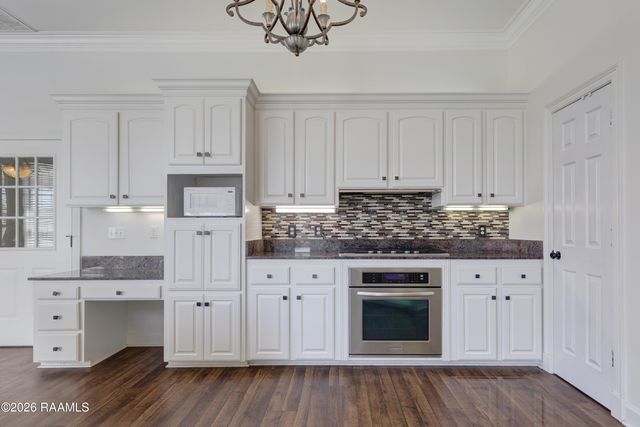 715 Mallard Cove, New Iberia, LA 70560