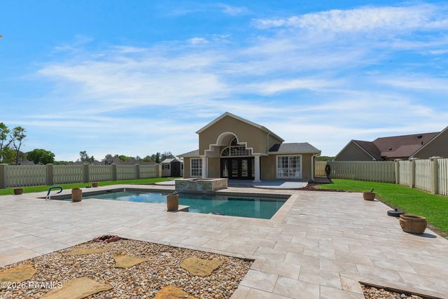 715 Mallard Cove, New Iberia, LA 70560
