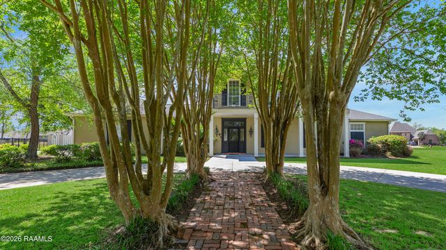 715 Mallard Cove, New Iberia, LA 70560