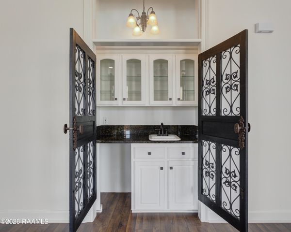 715 Mallard Cove, New Iberia, LA 70560