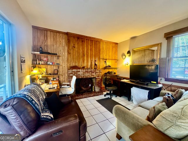 914 Adderton Street, Americus, GA 31719