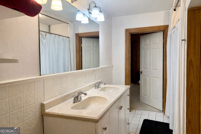 914 Adderton Street, Americus, GA 31719