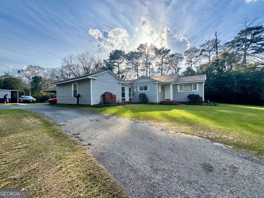 914 Adderton Street, Americus, GA 31719