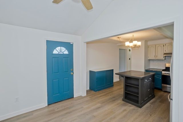 70 Yeoman Avenue, Westfield, MA 01085